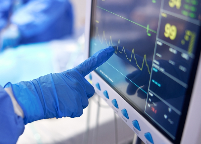 Custom ECG and Vital Signs Monitor Design Case Study